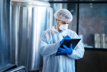 Equipamentos para frigoríficos de aves: a importância do soprador